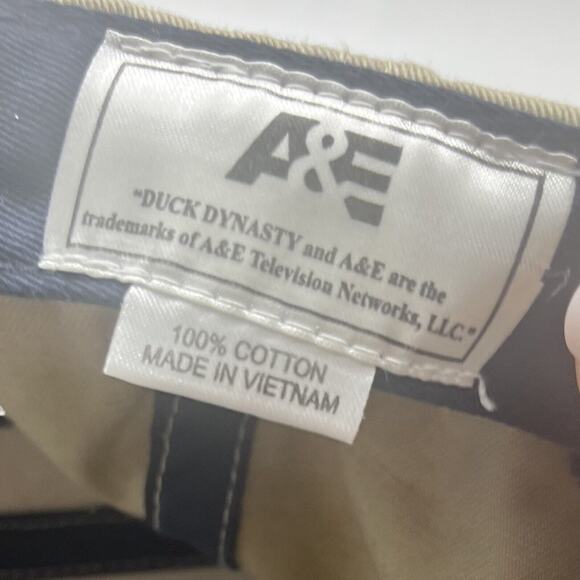 Licensed Duck Dynasty A&E Navy Embroidered Trucker Cap Hat Hook Loop - Picture 6 of 7